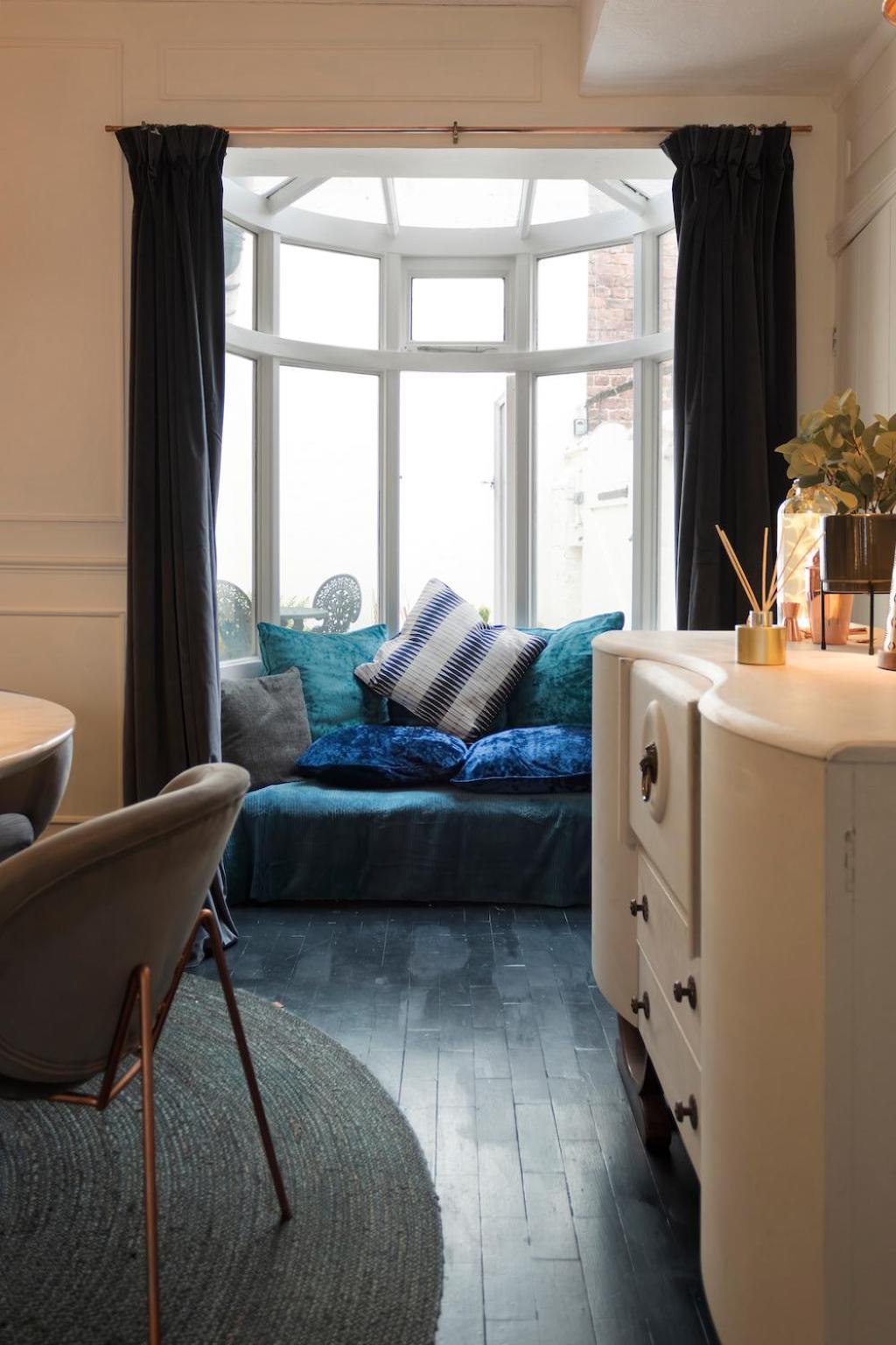 Apartment In The Heart Of Chester, Historical & Stylish